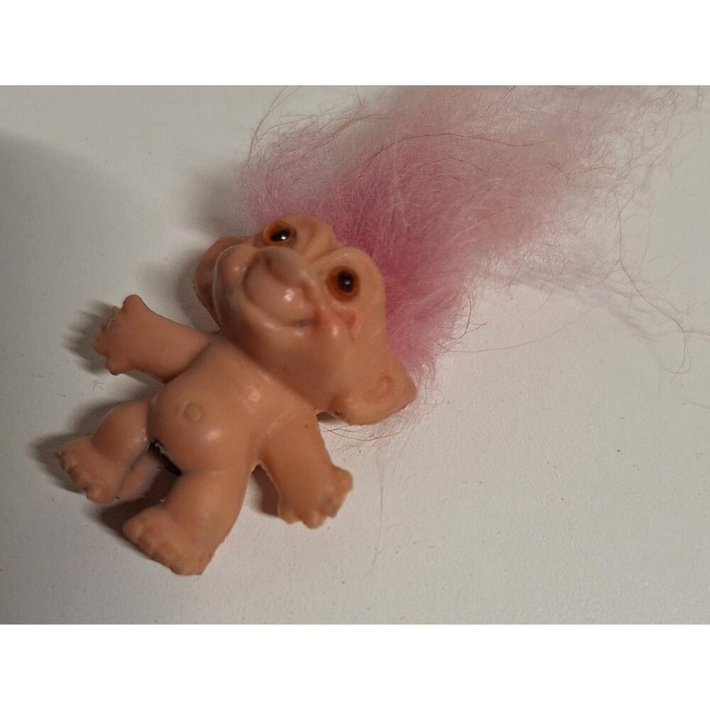1964 SHE Troll Doll Pink Hair 1.5" Blue Dress DAM Amber Eyes Vintage - Picture 9 of 10